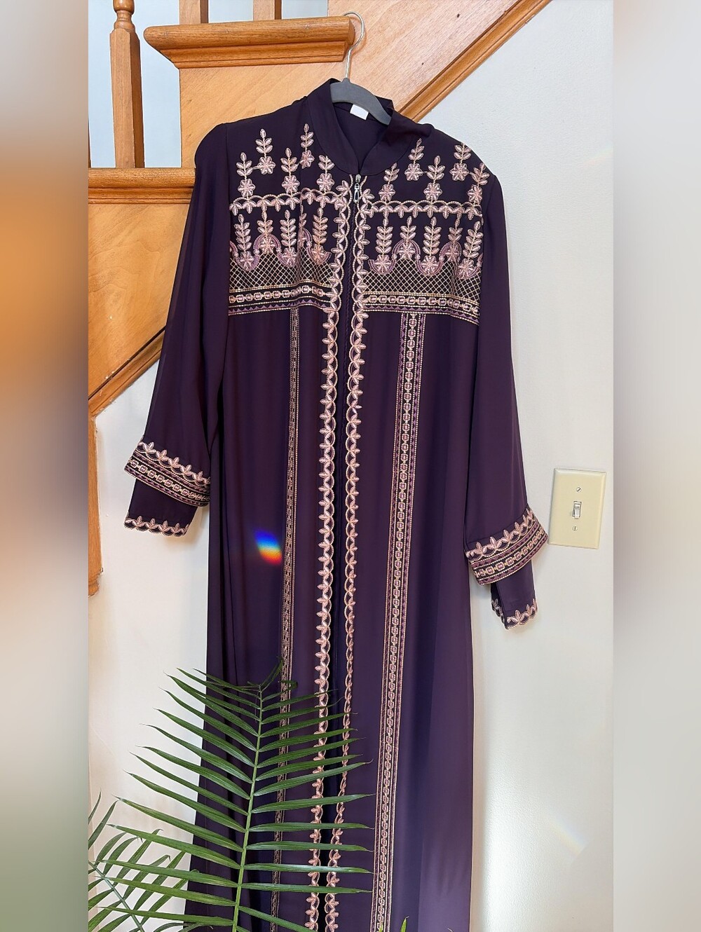 Beautiful Plum Abaya